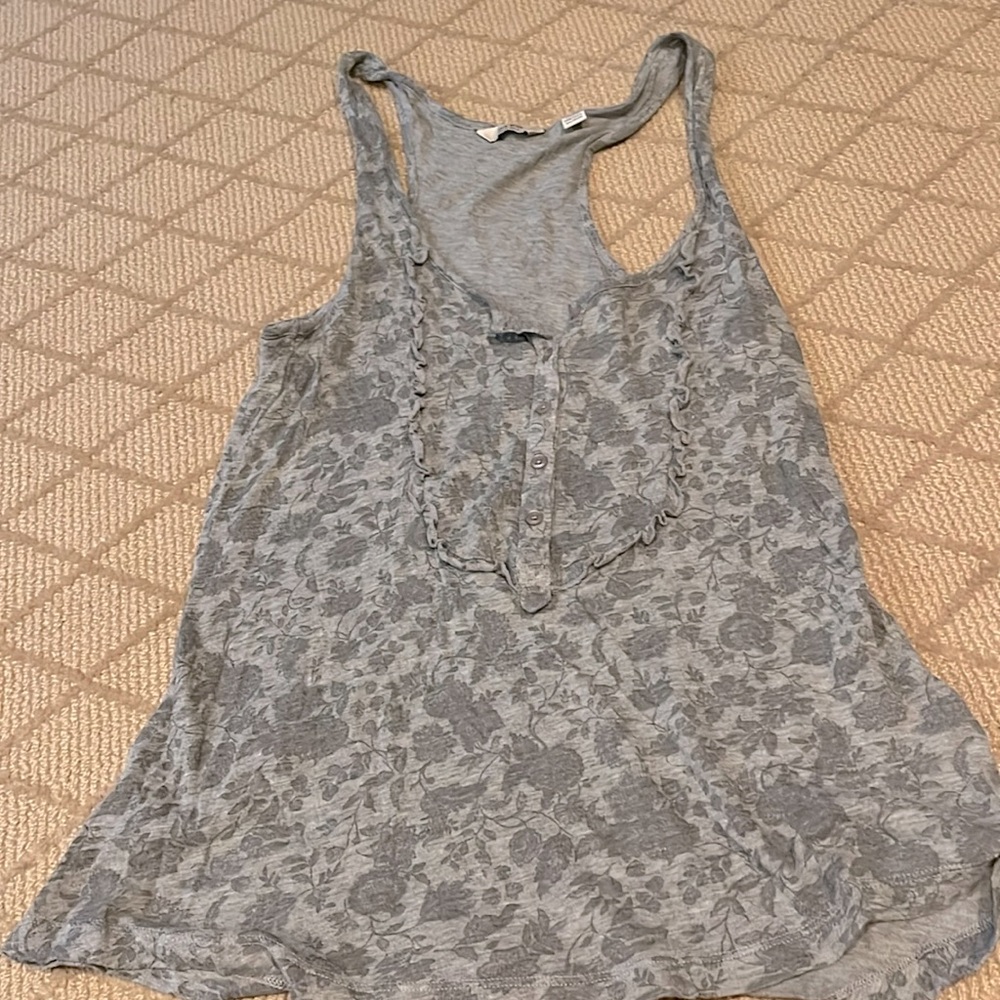 Jack Wills sz 4 gray racerback with floral